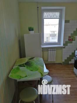 1-к квартира, посуточно, 38м2, 3/9 этаж