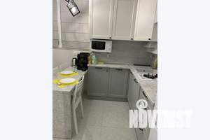 1-к квартира, посуточно, 37м2, 1/2 этаж