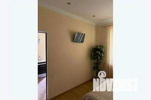 2-к квартира, посуточно, 100м2, 1/2 этаж