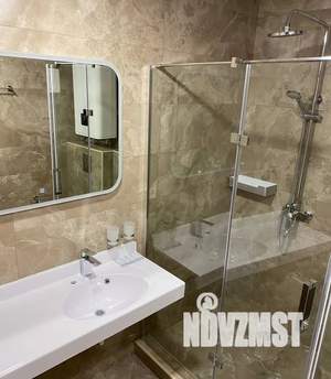 1-к квартира, посуточно, 48м2, 3/3 этаж