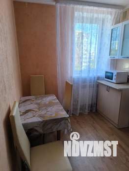 1-к квартира, посуточно, 35м2, 4/9 этаж