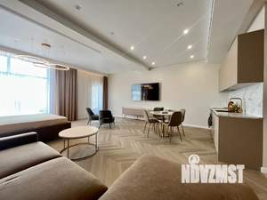 1-к квартира, посуточно, 57м2, 5/6 этаж