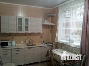 2-к квартира, посуточно, 45м2, 1/2 этаж