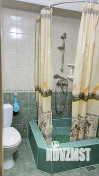 1-к квартира, посуточно, 30м2, 1/2 этаж