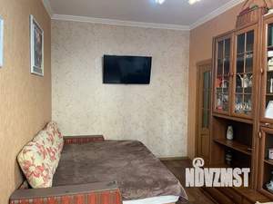 2-к квартира, посуточно, 50м2, 1/2 этаж