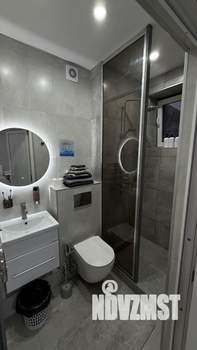 Студия квартира, посуточно, 32м2, 1/3 этаж