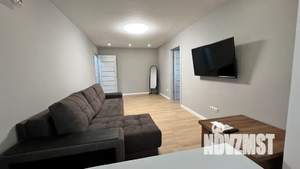 2-к квартира, посуточно, 44м2, 2/3 этаж