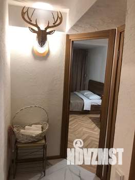 1-к квартира, посуточно, 40м2, 1/2 этаж