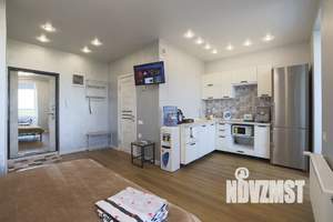 Студия квартира, посуточно, 33м2, 6/8 этаж