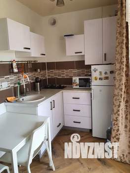 Студия квартира, посуточно, 35м2, 2/2 этаж