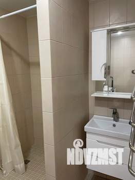 1-к квартира, посуточно, 43м2, 4/9 этаж