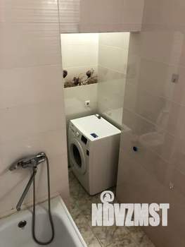 1-к квартира, посуточно, 37м2, 6/9 этаж