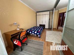 3-к квартира, посуточно, 100м2, 2/4 этаж