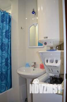 1-к квартира, посуточно, 18м2, 1/3 этаж