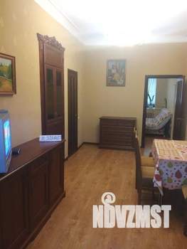 3-к квартира, посуточно, 65м2, 1/3 этаж