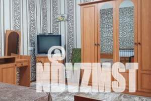2-к квартира, посуточно, 42м2, 1/2 этаж