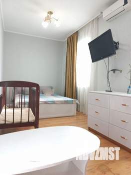 2-к квартира, посуточно, 50м2, 1/1 этаж