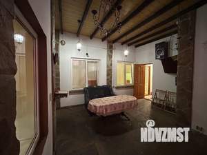 3-к квартира, посуточно, 83м2, 1/1 этаж