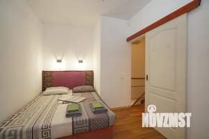 3-к квартира, посуточно, 80м2, 2/2 этаж