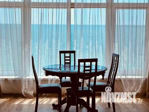 1-к квартира, посуточно, 68м2, 3/5 этаж