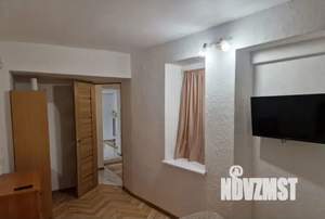 1-к квартира, посуточно, 40м2, 1/2 этаж