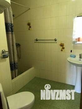 1-к квартира, посуточно, 27м2, 1/1 этаж