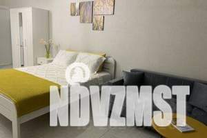 1-к квартира, посуточно, 37м2, 1/2 этаж