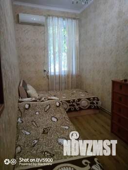 2-к квартира, посуточно, 50м2, 1/1 этаж