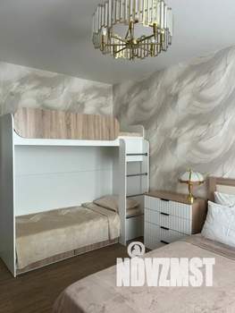 1-к квартира, посуточно, 42м2, 6/9 этаж