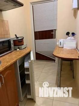 Студия квартира, посуточно, 30м2, 1/8 этаж