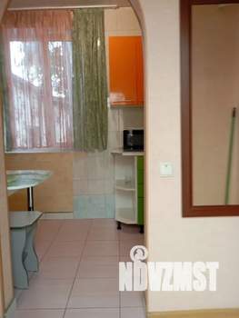 2-к квартира, посуточно, 40м2, 2/2 этаж