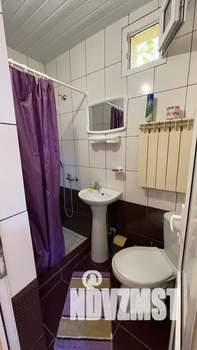 2-к квартира, посуточно, 50м2, 1/1 этаж