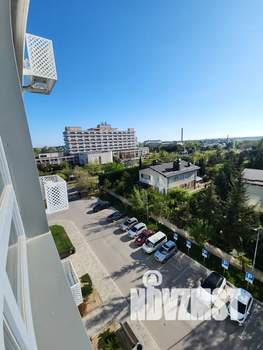 Студия квартира, посуточно, 30м2, 6/8 этаж