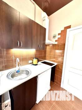 Студия квартира, посуточно, 24м2, 1/1 этаж