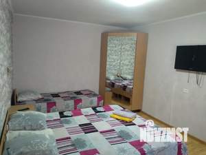 1-к квартира, посуточно, 30м2, 1/2 этаж