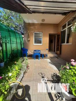 2-к квартира, посуточно, 45м2, 1/2 этаж