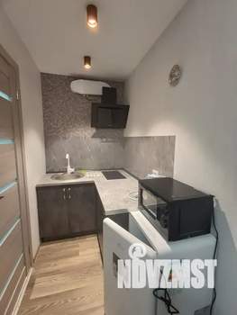 Студия квартира, посуточно, 15м2, 2/2 этаж