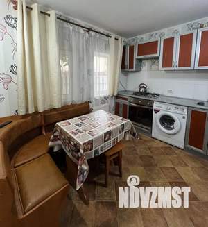 2-к квартира, посуточно, 45м2, 1/1 этаж