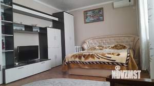 1-к квартира, посуточно, 40м2, 1/5 этаж