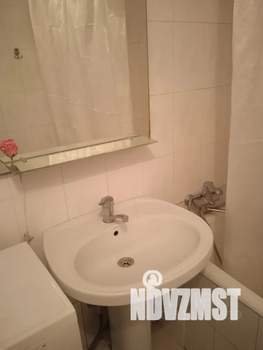 1-к квартира, посуточно, 30м2, 1/2 этаж