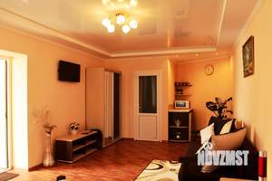 1-к квартира, посуточно, 36м2, 2/3 этаж