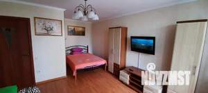 1-к квартира, посуточно, 39м2, 2/9 этаж