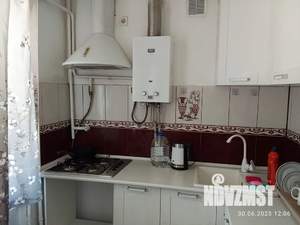 Студия квартира, посуточно, 55м2, 1/5 этаж