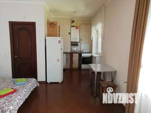 Студия квартира, посуточно, 38м2, 1/2 этаж