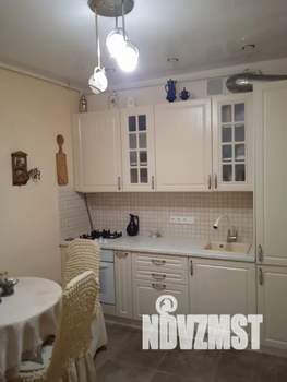 1-к квартира, посуточно, 30м2, 1/2 этаж