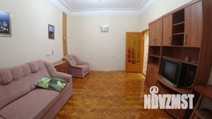2-к квартира, посуточно, 60м2, 2/2 этаж