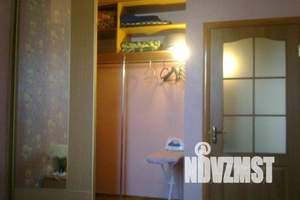 3-к квартира, посуточно, 10м2, 1/3 этаж