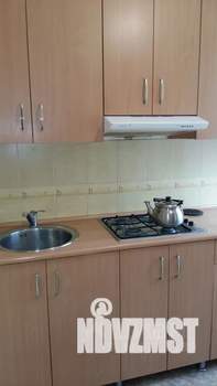 2-к квартира, посуточно, 47м2, 2/4 этаж