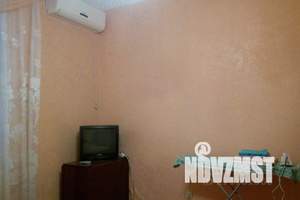 2-к квартира, посуточно, 10м2, 1/2 этаж