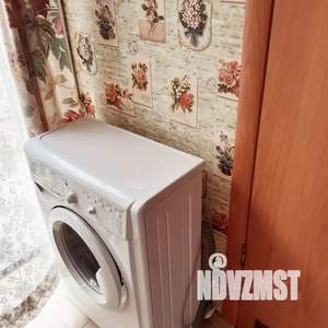 1-к квартира, посуточно, 18м2, 1/1 этаж